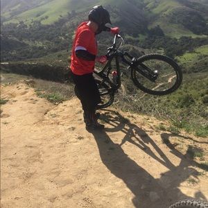 Meet your Posher, Joel